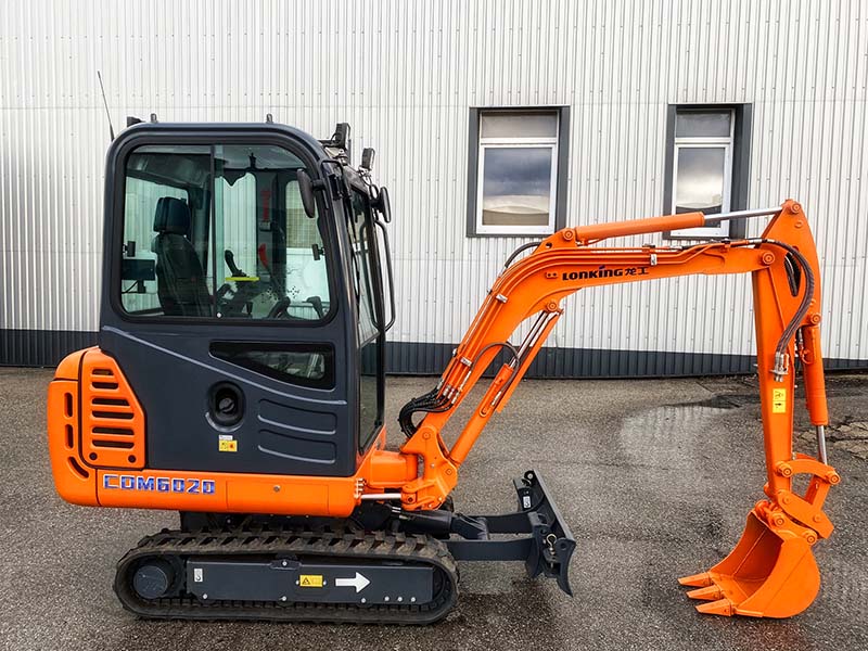 CDM 6020 HÜDRAULILINE EKSKAVAATOR 2